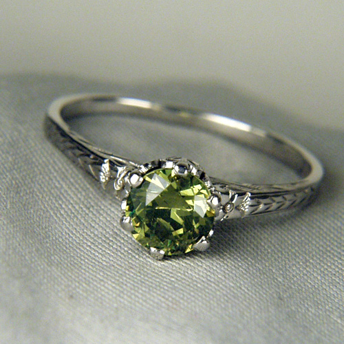 Antique 14kt White Gold Russian Demantoid Garnet Ring  Litnon.com