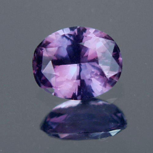 Strong Color Change and VS Russian Alexandrite 1.46ct  Litnon.com