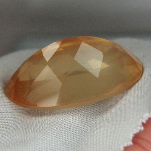 Huge Honey - Red Labradorite Andesine 50.46 ct  Litnon.com