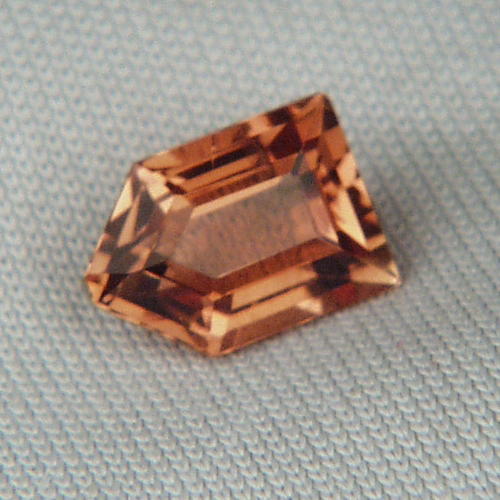  Rare Peach Golden Precious Topaz Russia  Litnon.com