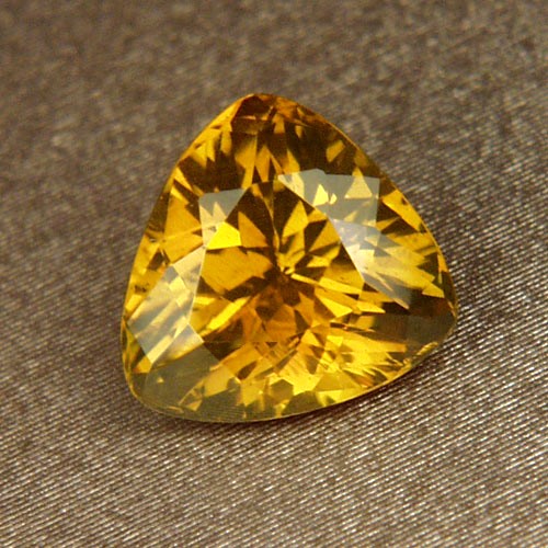 Collectors Metamict Golden Zircon Sri Lanka 5.40 ct  Litnon.com