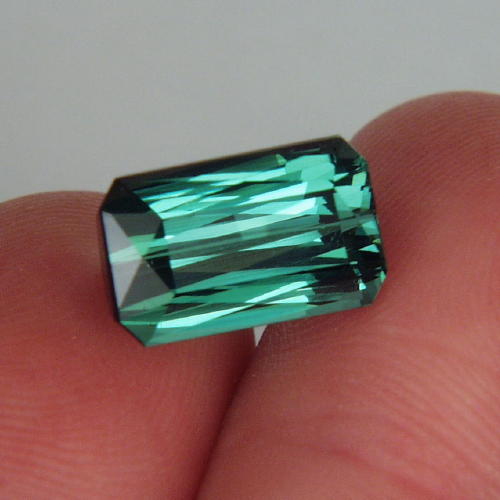 Top Cut and Color Blue Green Afghan Tourmaline 5.73 ct  Litnon.com