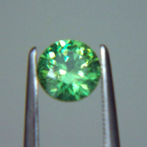 Top Quality Gem Fine Green Russian Demantoid Garnet  Litnon.com