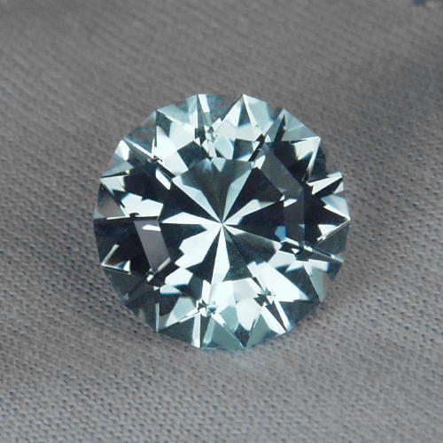 USA Cut Brilliant Soft Blue Aquamarine 4.38 ct  Litnon.com