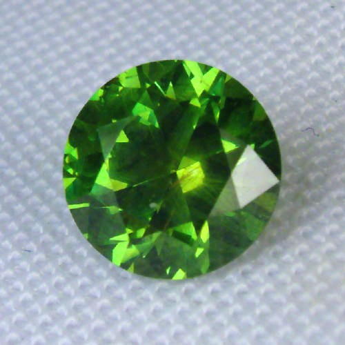  Brilliant! Top Gem  Russian Demantoid Garnet  Litnon.com