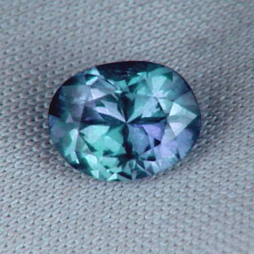 Russian Alexandrite Strong Color Change and VVS Clean  Litnon.com