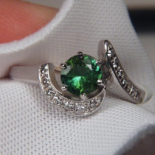 NR Bright and Pretty Tourmaline Diamond Ring 14 kt  Litnon.com