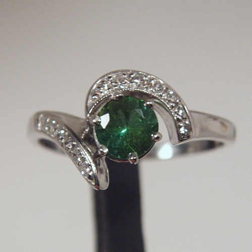 NR Bright and Pretty Tourmaline Diamond Ring 14 kt  Litnon.com