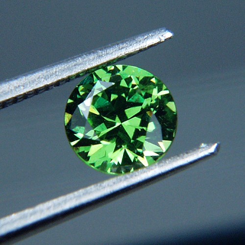 Top Gem Quality Old Mine Russian Demantoid Garnet  Litnon.com