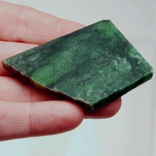 Ultra Rare Chrome Tremolite Cab Rough 43 grams  Litnon.com