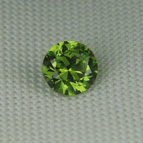 Special Quality Old Mine Russian Demantoid Garnet  Litnon.com