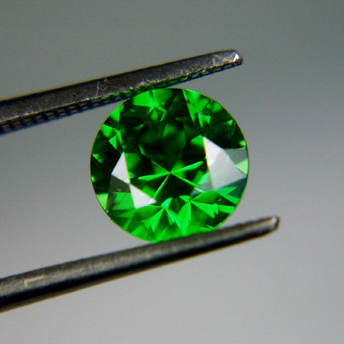 Top Gem Emerald Green Old Mine Russian Demantoid Garnet 1.57 ct Litnon.com