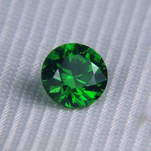 Top Gem Emerald Green Old Mine Russian Demantoid Garnet 1.57 ct Litnon.com