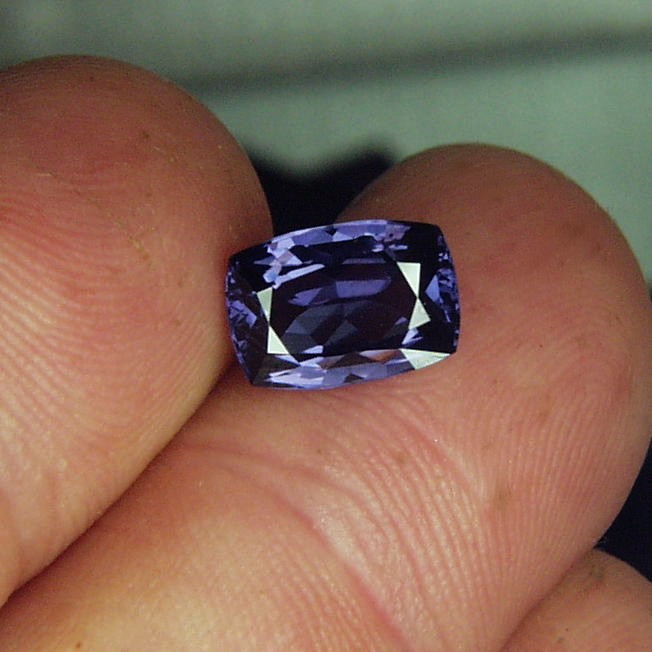 Color Shift Blue - Purple Spinel Sri Lanka 3.04 ct  Litnon.com