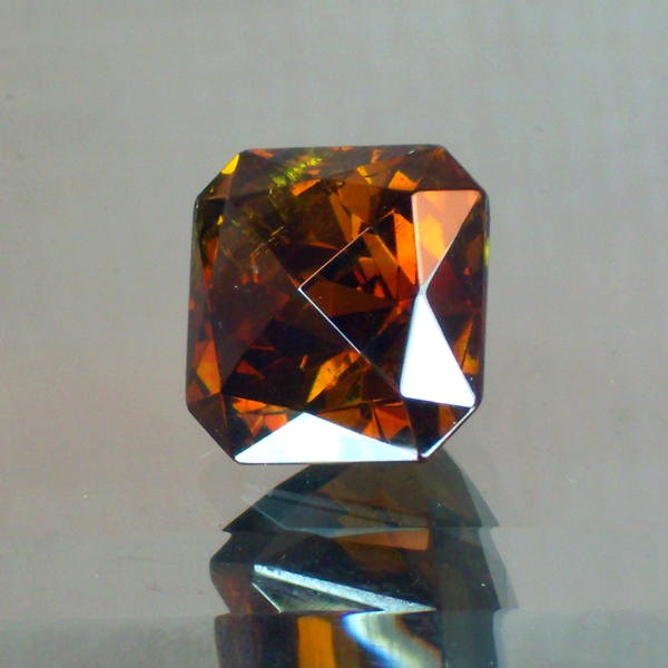 Big Top Cutting Rare Spanish Sphalerite 19.18ct  Litnon.com