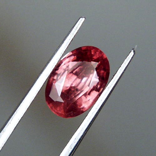 Collectors  Rare Brown To Red Color Change Sapphire  Litnon.com