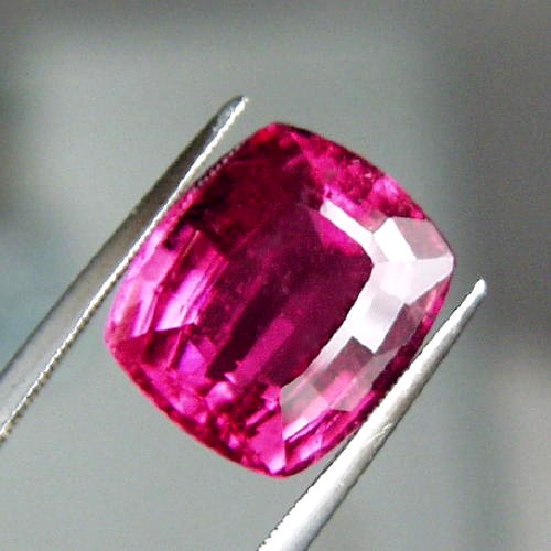 Rare Shocking Pink Old Stock Brazil Tourmaline 10.06 ct  Litnon.com