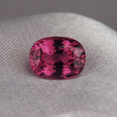 Hot Pink Natural Sri Lanka Spinel 2.69 ct  Litnon.com