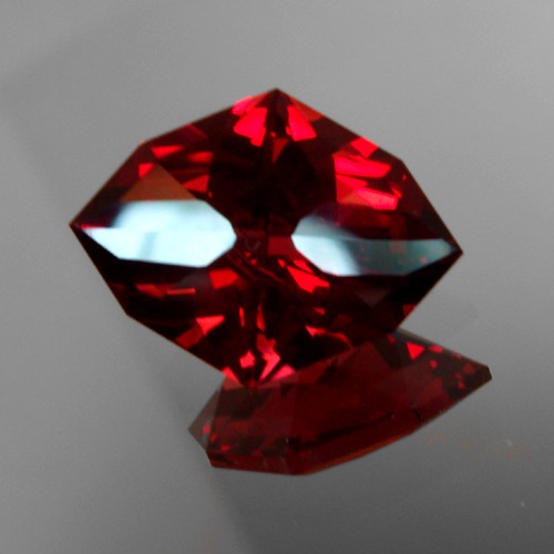Top Cut Spectacular Rhodolite Garnet Tanzania 6.46ct  Litnon.com