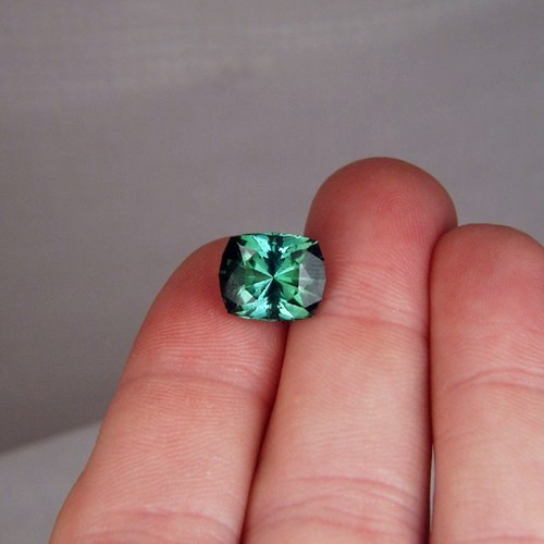 Top Cut and Dichroic Color Blue Green Afghan Tourmaline  Litnon.com