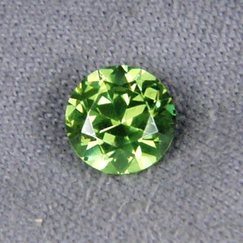 Brilliant Top Cut Natural Russian Demantoid Garnet GL Litnon.com