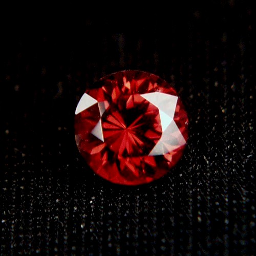 Top Cut Red Fire Crimson Color Umba River Garnet  Litnon.com