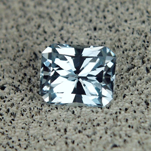 Top Cut Natural Color Blue Topaz 5.31 ct  Litnon.com