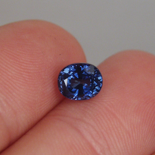 Bright and Rich Royal Blue Natural Ceylon Sapphire 2.62 ct  Litnon.com