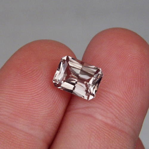USA Cut Rare Color Change Diaspore Turkey 4.37 ct  Litnon.com