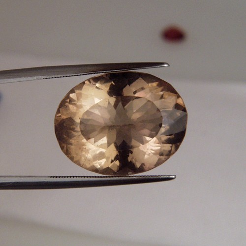Top Cut Big Smokey Quartz Afghanistan 15.96 ct  Litnon.com