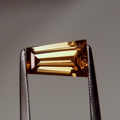  Top Cut Natural Honey Zircon Tanzania 1.60 ct  Litnon.com