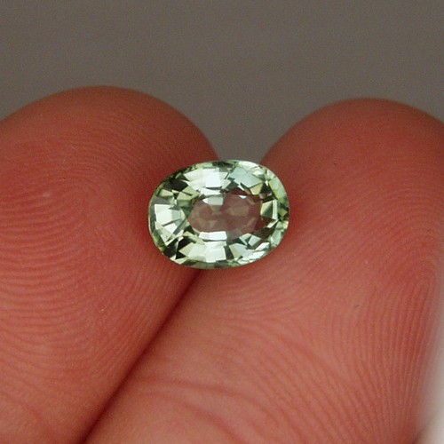 Bright and Pretty Mozambique Tourmaline 2.16 ct  Litnon.com