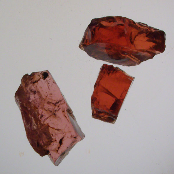 Quality Malaya Malaia Imperial Garnet Facet Rough 20.5  Litnon.com