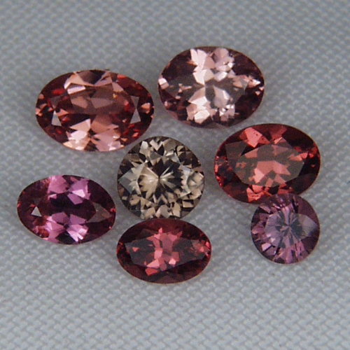 Collectors Color Change / Shift Garnet Lot Tanzania  Litnon.com