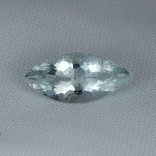 Mint Green Fluorite New York State Fluoresces Purple  Litnon.com