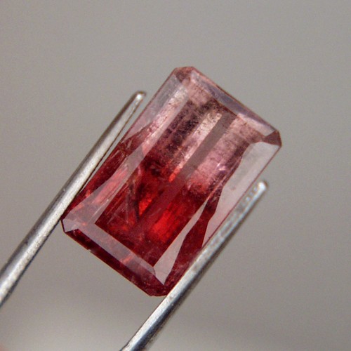 Collectors Pink -Red Bi-Color Tourmaline Brazil 6.90 ct  Litnon.com