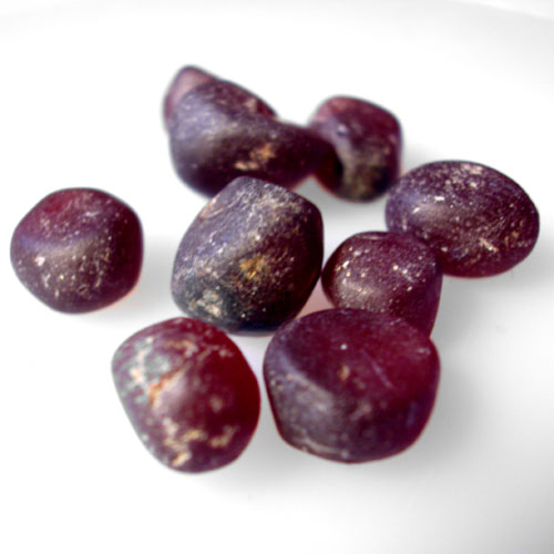 Quality Rhodolite Garnet Facet Rough Tanzania  Litnon.com