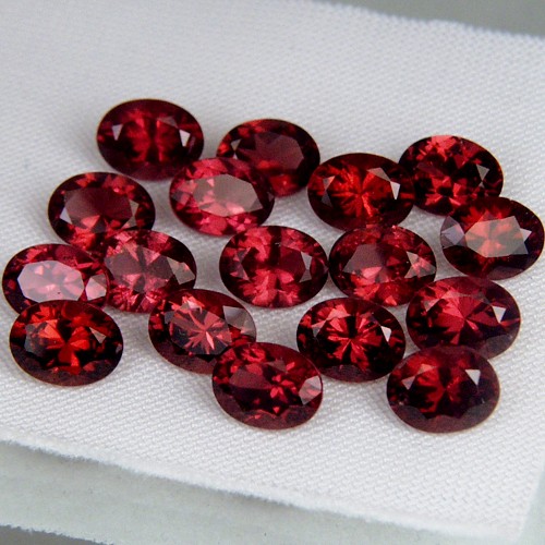 Top Cut Umba River Rhodolite Garnet Lot 25.80 ct  Litnon.com