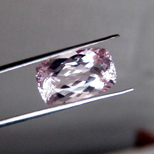 Big and Fine Color Morganite Afghanistan 12.46 ct  Litnon.com