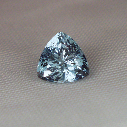 Natural Color Top Cut Blue Topaz Nigeria 2.70 ct  Litnon.com