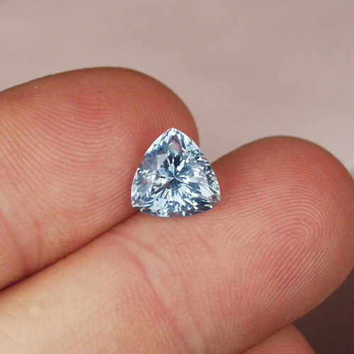 Natural Color Top Cut Blue Topaz Nigeria 2.70 ct  Litnon.com