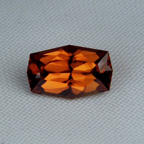 RARE Top Cut Russian Precious Topaz 4.93 ct  Litnon.com