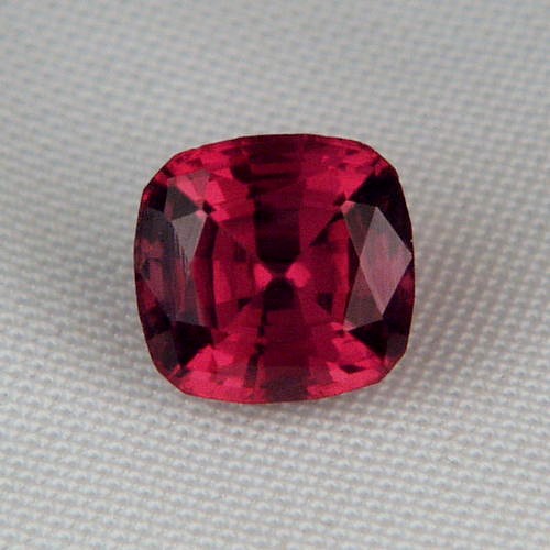 Top Cut Hot Pink Umbalite Garnet Tanzania 4.73 ct  Litnon.com