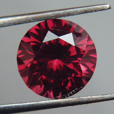 USA Cut Big Umba Valley Rhodolite Garnet 5.19 carats Litnon.com