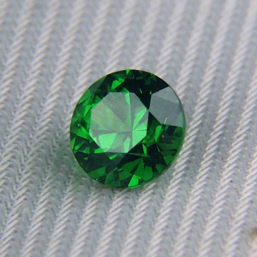 Gem Glowing Emerald Green Russian Demantoid Garnet  Litnon.com
