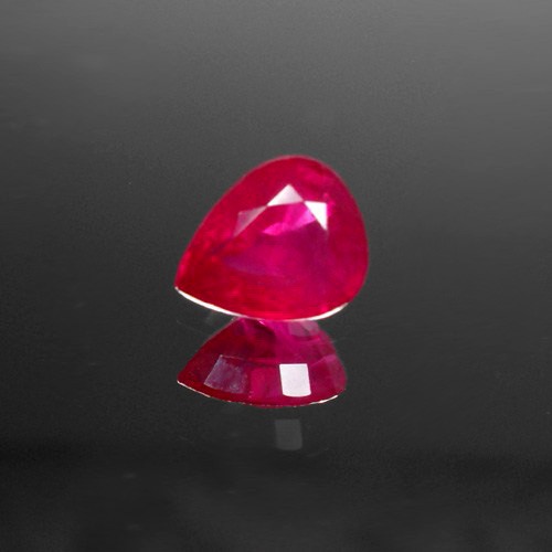 Fine Color Natural South East Asia Ruby 1.04 carats  Litnon.com