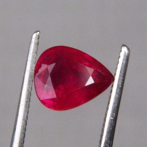 Fine Color Natural South East Asia Ruby 1.04 carats  Litnon.com
