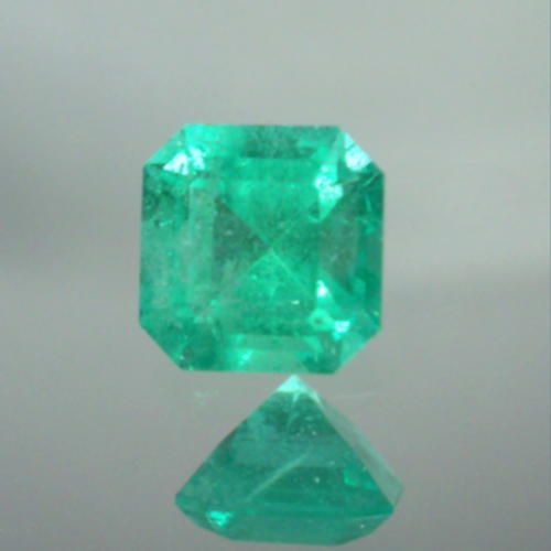 New Find Bright and Pretty Natural Emerald Somalia  Litnon.com