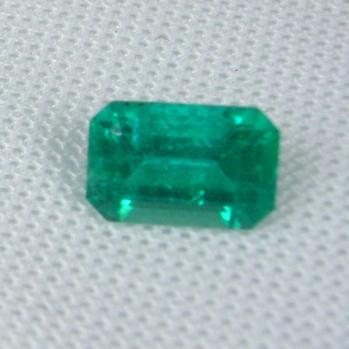 New Find Bright and Pretty Natural Emerald Somalia  Litnon.com