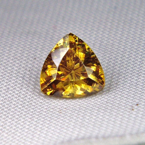  Rare Yellow Spanish Sphalerite Trillion 1.95ct  Litnon.com